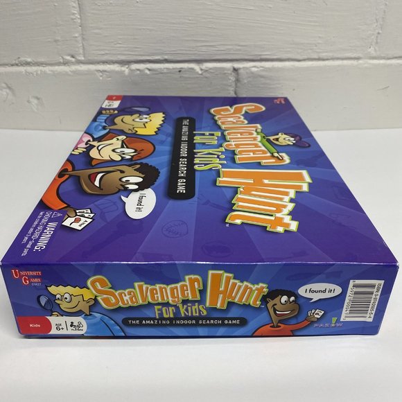Scavenger Hunt for Kids Indoor Search board Game University Game Complete - Picture 3 of 5